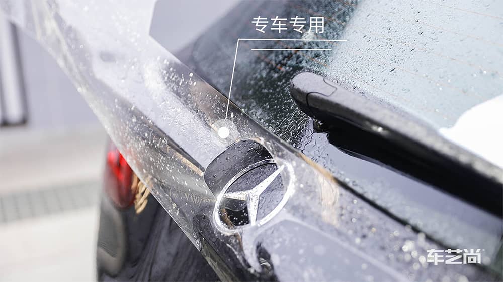 奔驰GLC260黑色施工威固漆面保护膜流程及效果展示（图四）