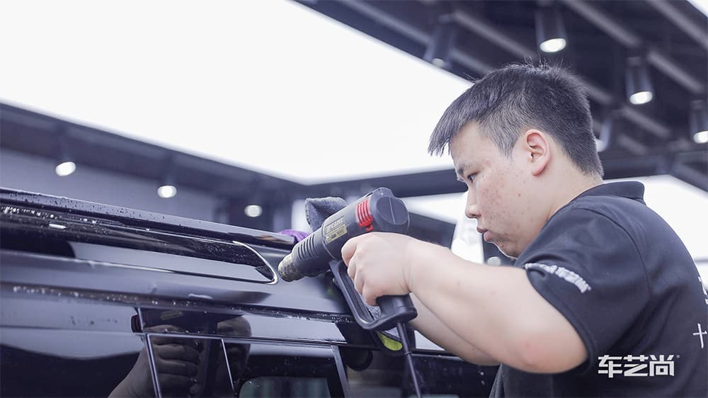 恒温烘烤细致收边