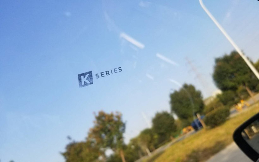 正品威固膜上有没有'KSERIES'标志？