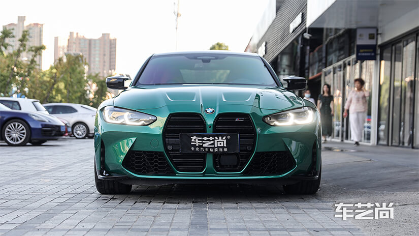绿色宝马M3