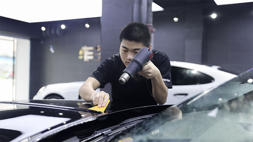 隐形车衣施工之烘烤