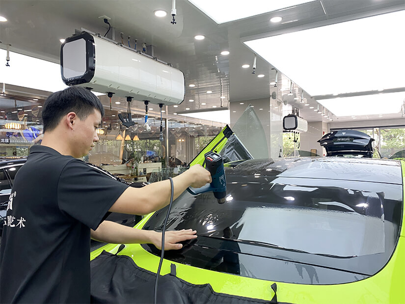 车艺尚施工隔热膜