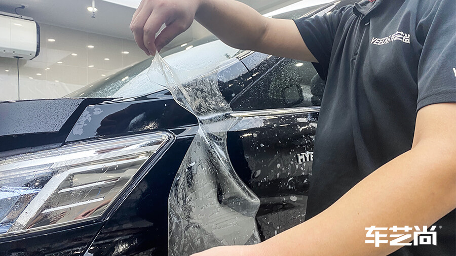 皇冠威尔法黑色施工威固隐形车衣v10流程（图6）