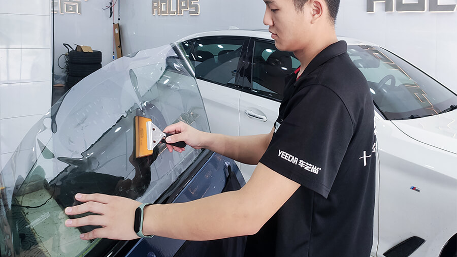 宝马4系蓝色施工威固隔热膜案例（图4）