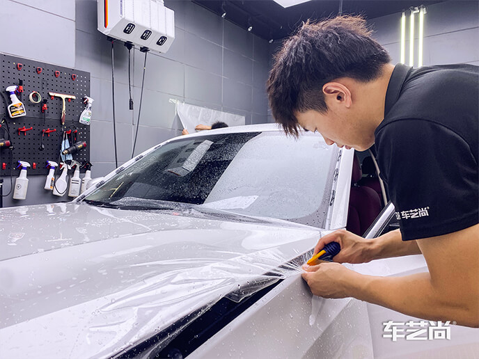 车艺尚贴膜施工