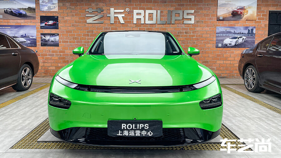 小鹏P7白色施工绿色车身改色膜（图10）