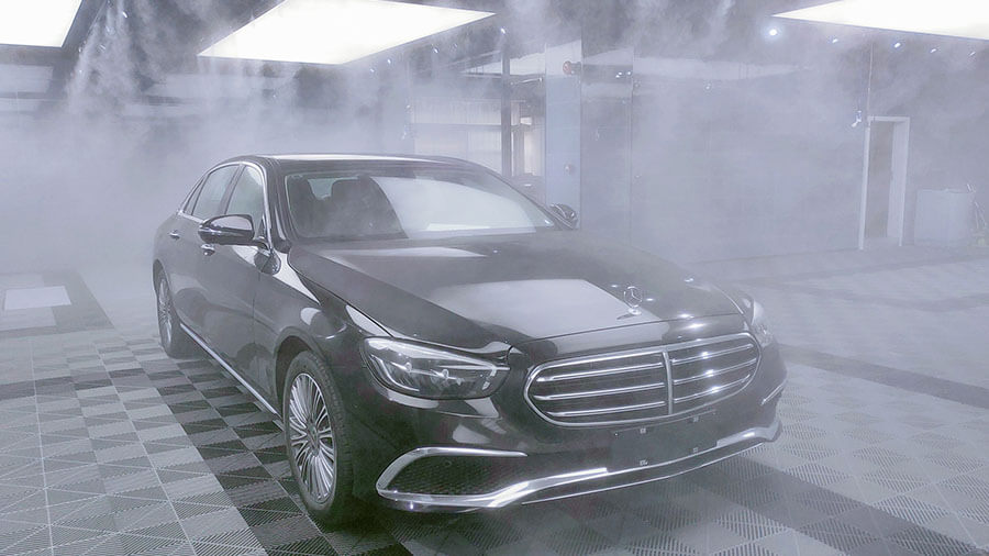 奔驰E300L黑色施工威固隐形车衣V10（图1）