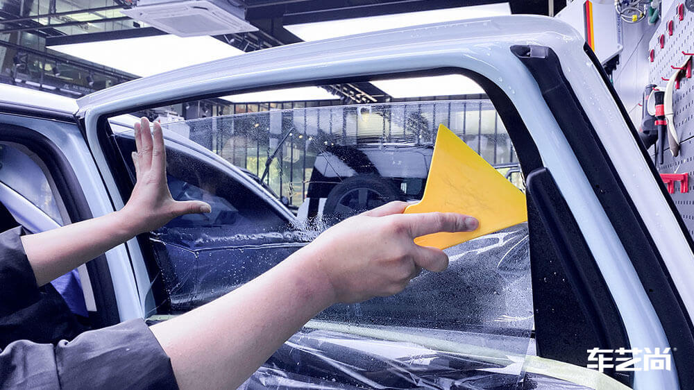 小鹏G3蓝色施工龙膜隔热膜畅悦80+35（图9）