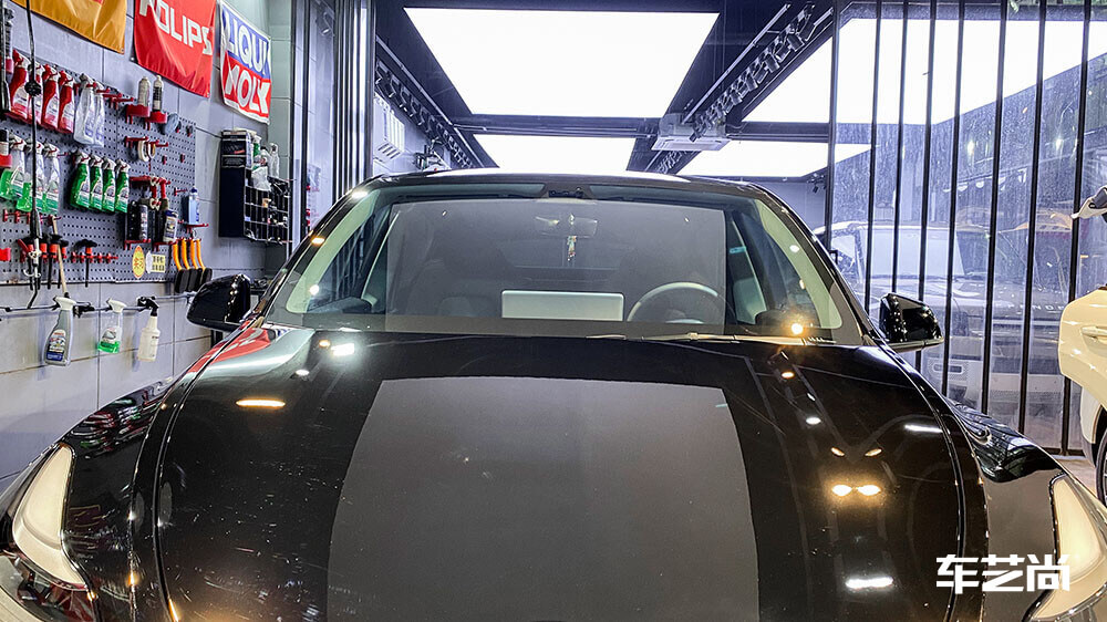 特斯拉MODEL-Y黑色施工龙膜隔热膜畅悦系列（图12）
