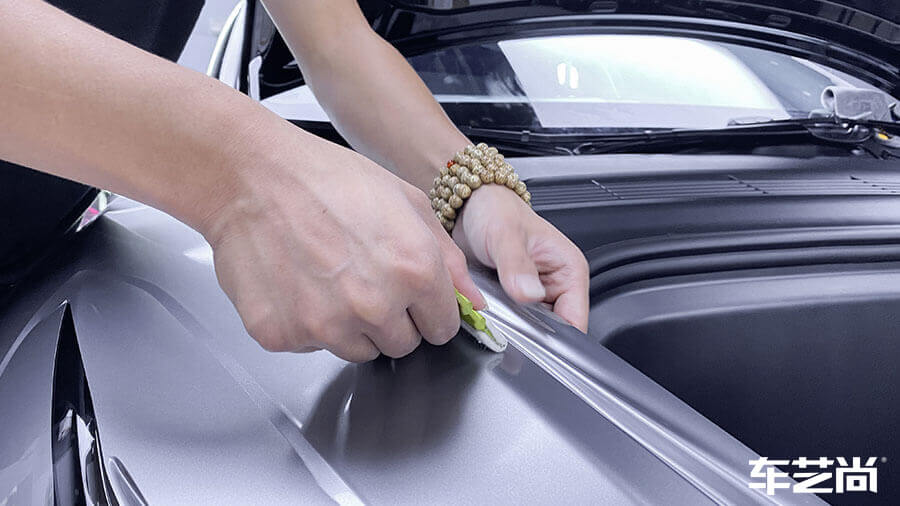 特斯拉modelY黑色施工车身改色膜AX—GT银（图3）