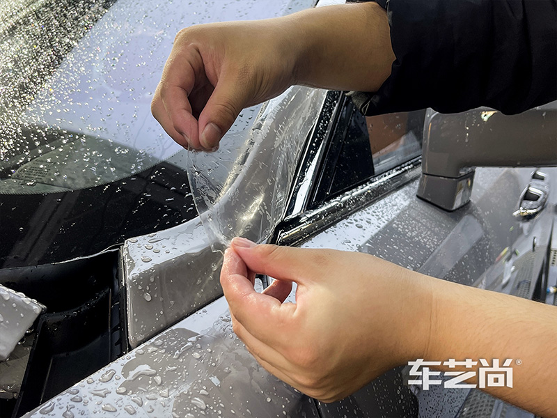 古思特威固v10隐形车衣.jpg