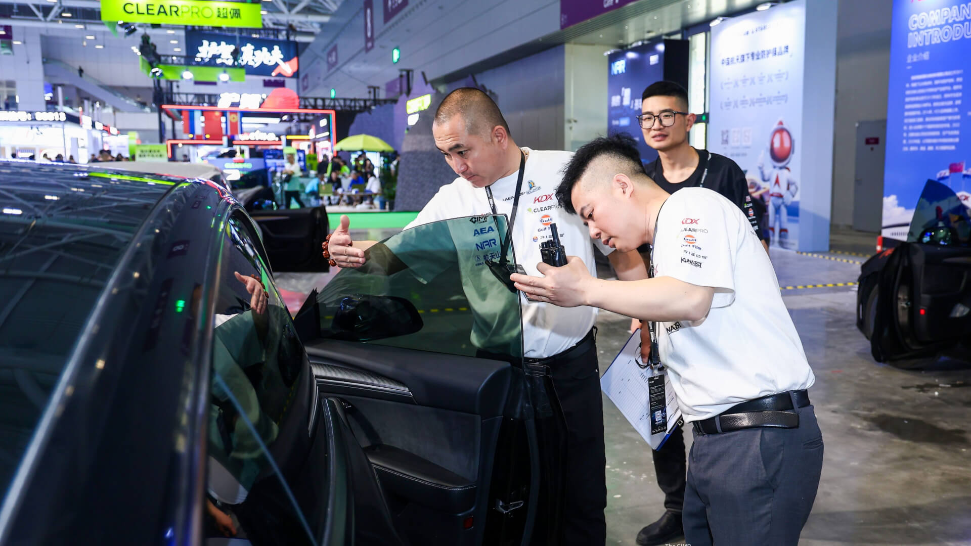 车艺尚闪耀九州展：技术总监执裁AEA，太原店技师获得窗膜第一